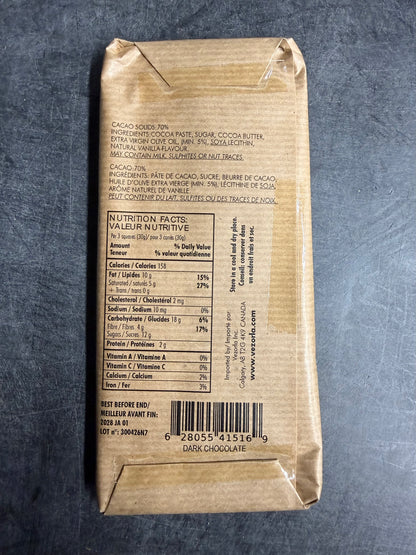 70% COCOA craft dark chocolate made with EVOO. 90g.