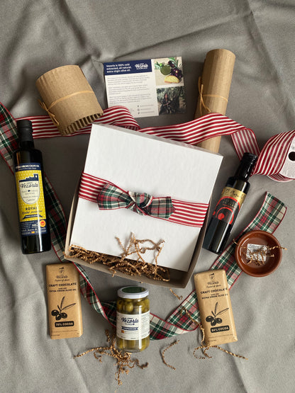 Gift Basket MALAGA. Available in CA 🇨🇦  & US 🇺🇸.