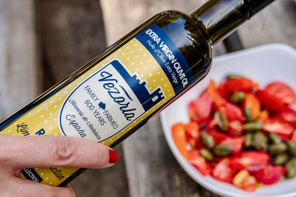 Best Quality Spanish Extra Virgin Olive Oil (EVOO or Olive Juice). Picual Olive Oil & Royal Olive Oil. Spanish Green Olives. Olive Oil Chocolate Made w/ Violet Petals. Free Delivery Canada & USA. 
